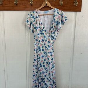 Draper James Floral Maxi Tie Wrap Summer Dress in Blue and Pink Casual Work